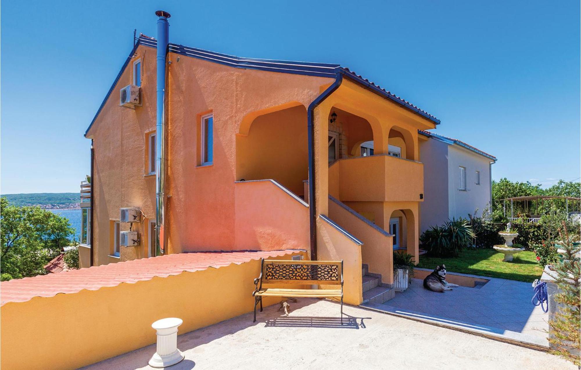 Beautiful Apartment In Crikvenica With Kitchen المظهر الخارجي الصورة