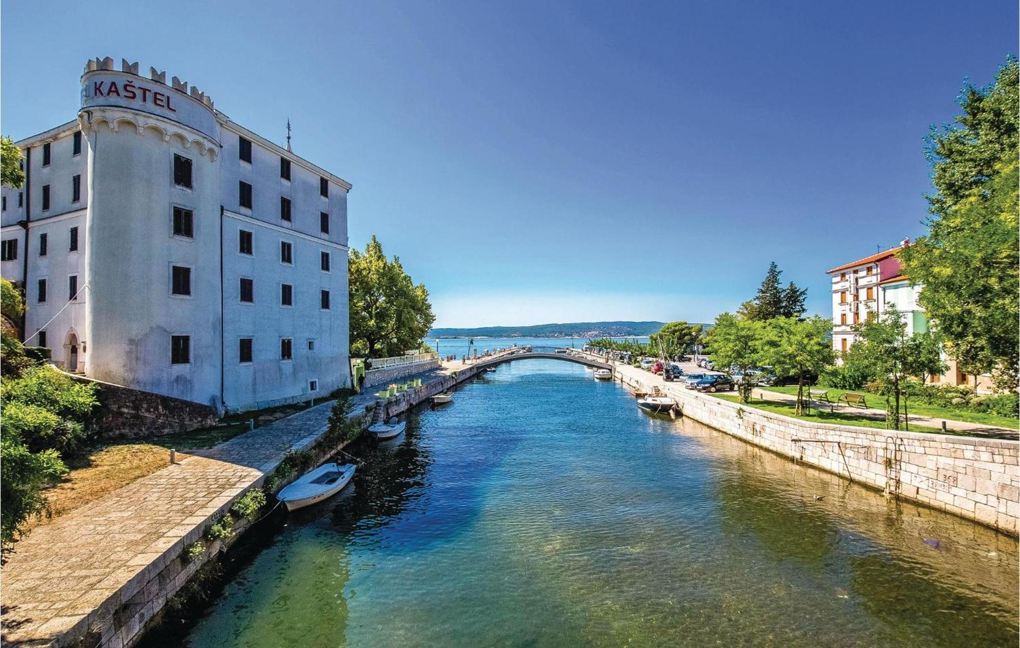 Beautiful Apartment In Crikvenica With Kitchen المظهر الخارجي الصورة