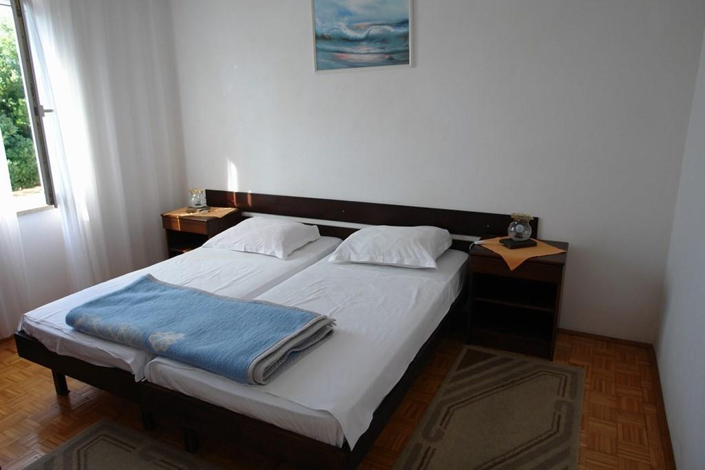 Beautiful Apartment In Crikvenica With Kitchen الغرفة الصورة